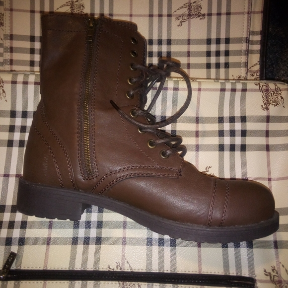 Women's Brash Combat Boots Size 8 - Picture 2 of 8